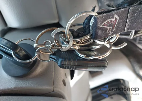 2000 Ford Mustang из США, поврежденный, VIN 1FAFP4048YF130056